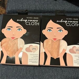Make up remover cloth